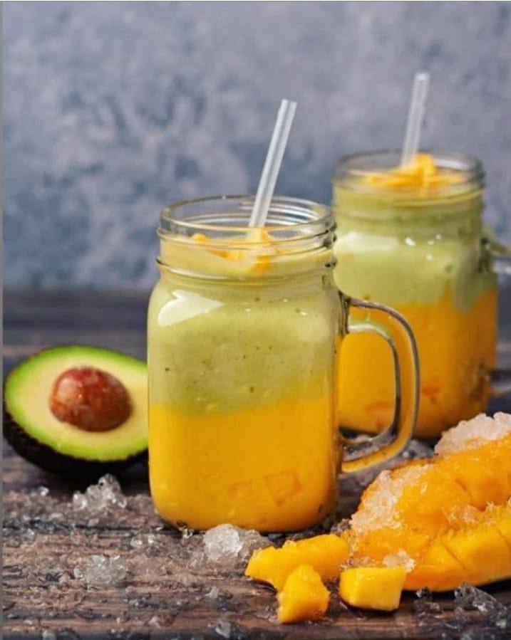 AVOCADO SHAKE COCKTAIL